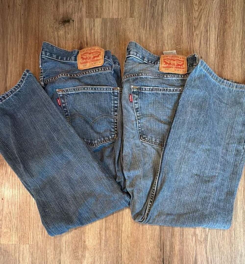 Levi's 559 Relaxed Straight Jeans Size 36x30 Blue Denim